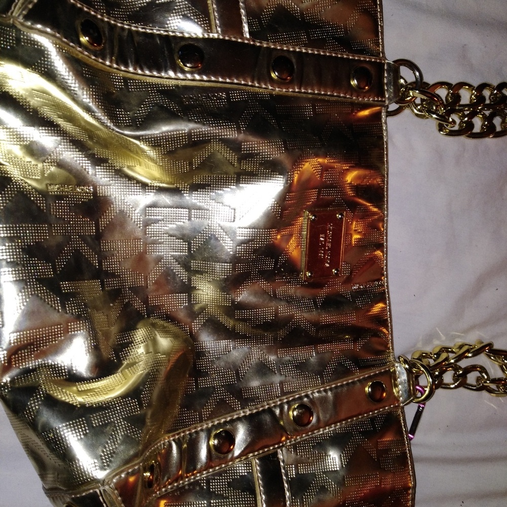 Gold Michael Kors Purssr